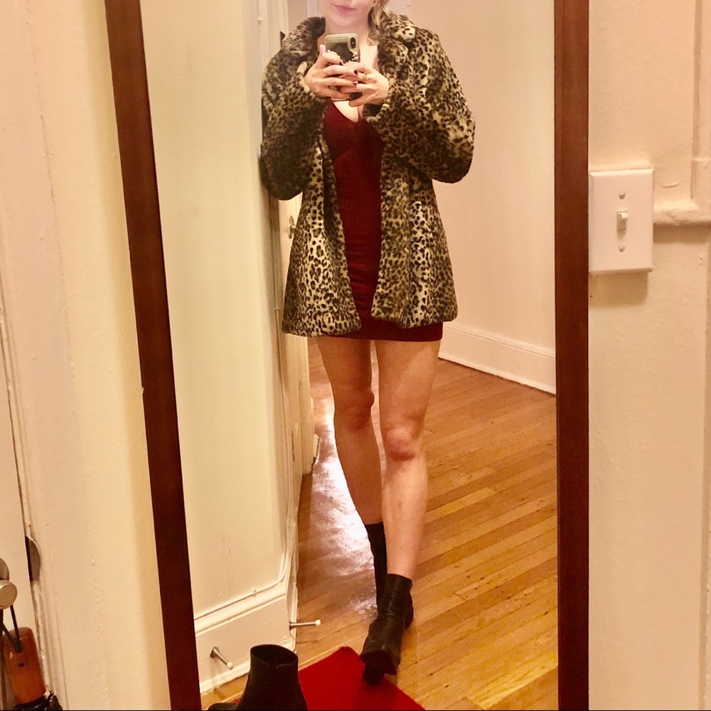 Like New: Cheetah fur coat